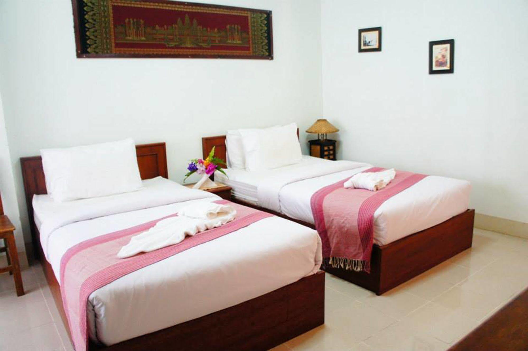 Hotel Vipa House Chiang Mai Exterior foto