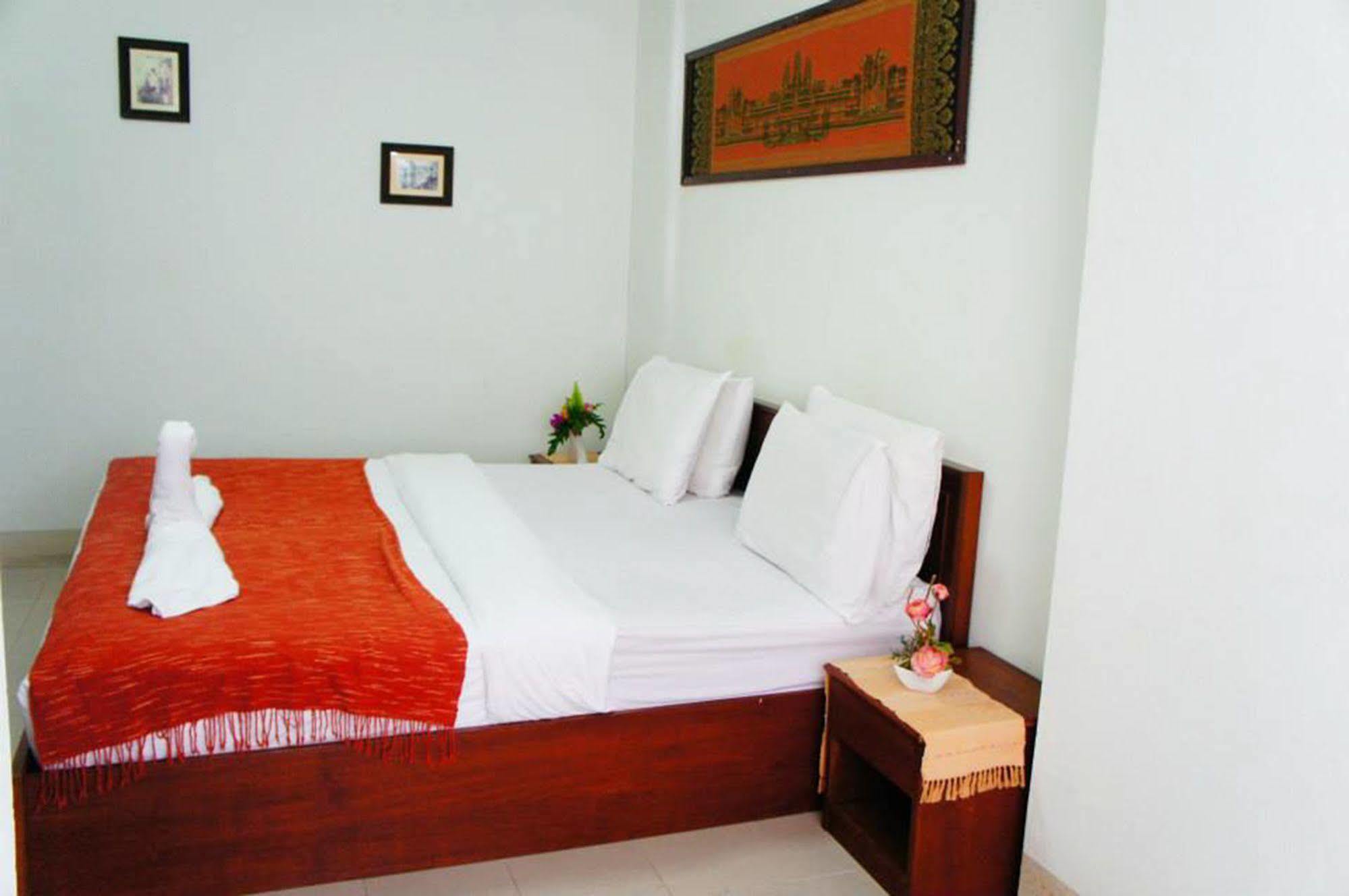 Hotel Vipa House Chiang Mai Exterior foto