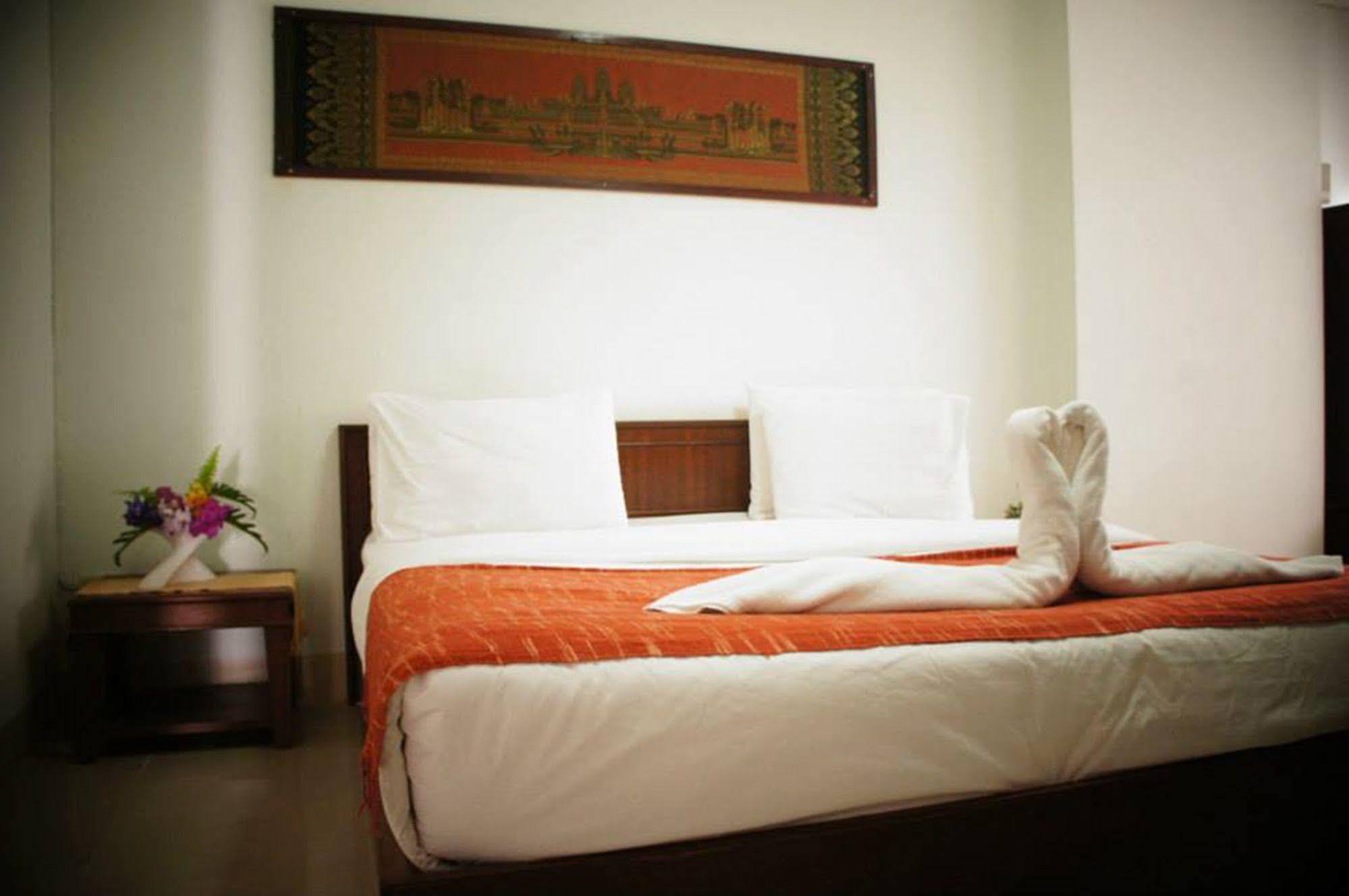 Hotel Vipa House Chiang Mai Exterior foto