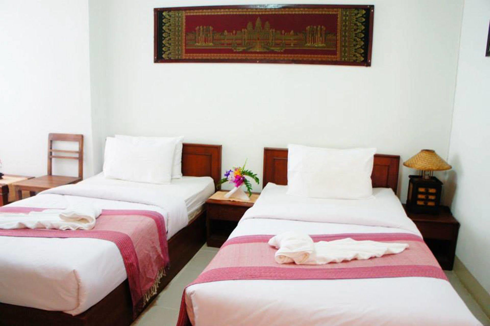 Hotel Vipa House Chiang Mai Exterior foto